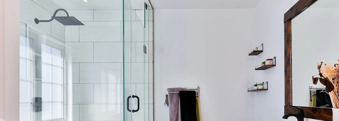 Modern U.S. bathroom shower with handheld sprayer and clear running water